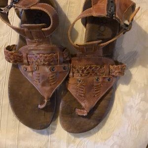 Roan Sandals size 10